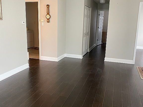 3rd image of 9972 Constitution Dr