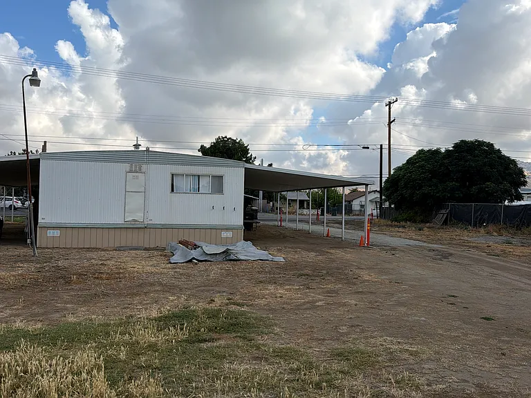831 E Date Ave #A — Photo 1