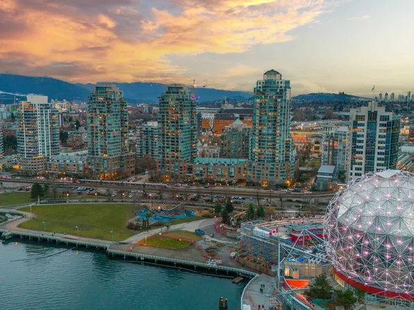 1188 Quebec St #202, Vancouver, BC V6A 4B3