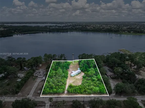 3144 Holiday Beach Dr, Avon Park, FL 33825