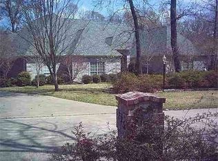 290 Red Oak Ln, Powderly, TX 75473