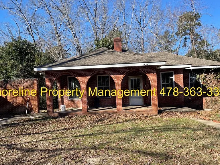 411 Forest Rd — Photo 6