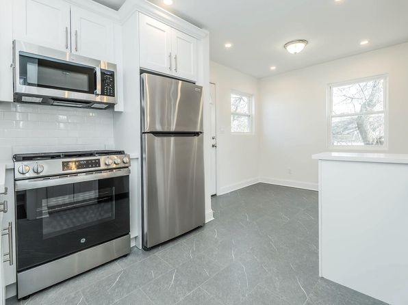 2 Jefferson Ct #2B