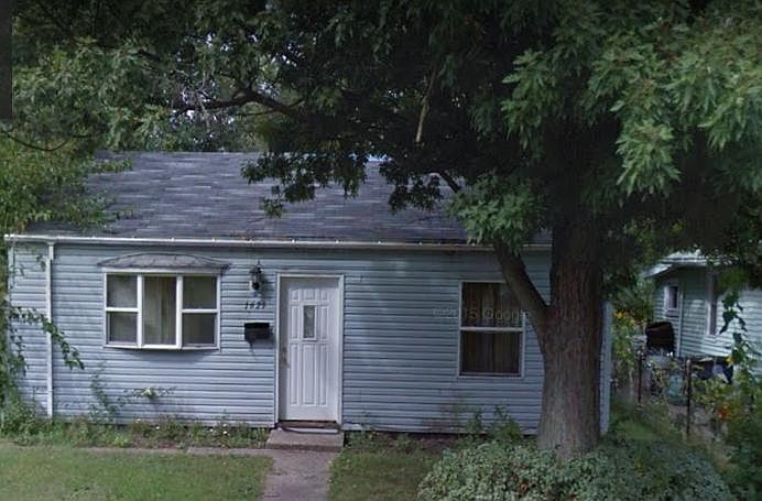 1st image of 1621 N Olive St