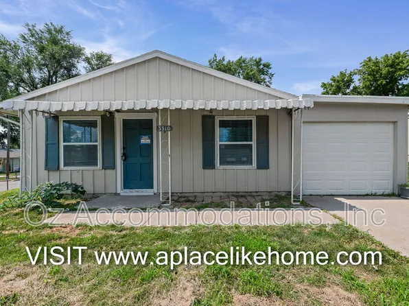 3310 Iroquois Ln, Saint Joseph, MO 64503