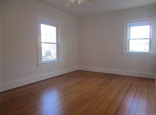 128 Pierce Ave #3, Bridgeport, CT 06604