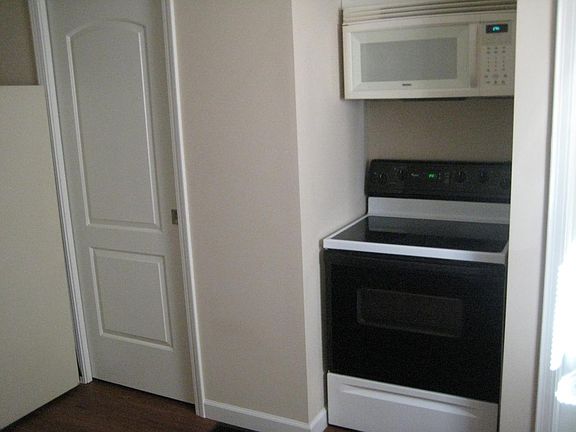 kitchen stove