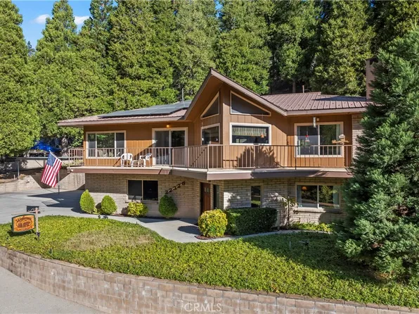 22326 Glenwood Dr, Crestline, CA 92325