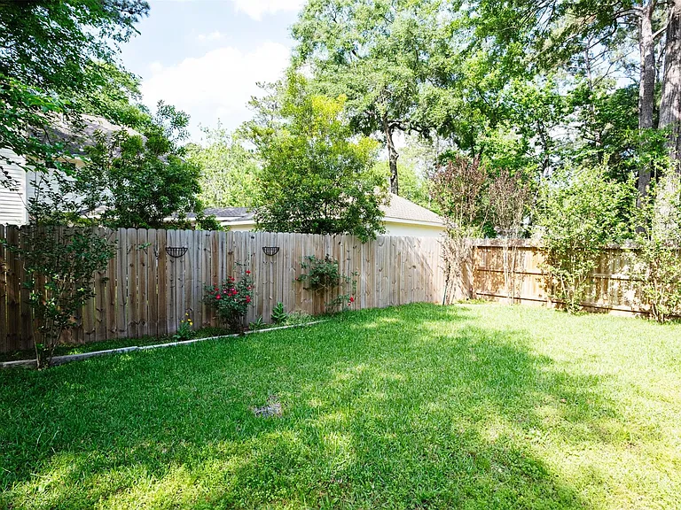 22 S Lace Arbor Dr — Photo 24