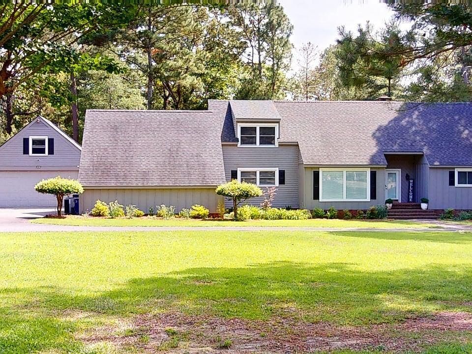 1st image of 114 Deerborn Drive