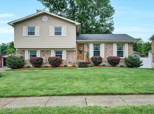 2208 Alice Kay Dr, Louisville, KY 40214