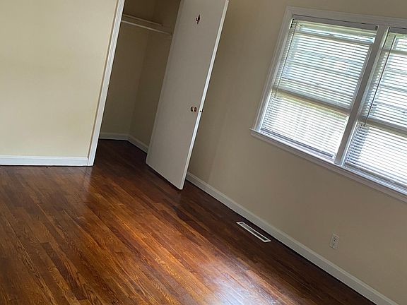 4th image of 2109 Coburn Blvd