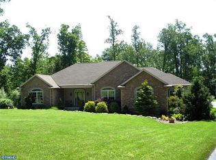 73 Shea Dr, Mohnton, PA 19540