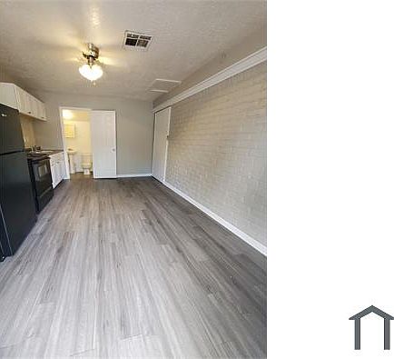 1st image of 4831 Sycamore Ave #8A