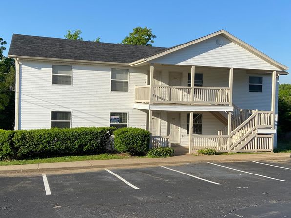 504 Twin Oaks