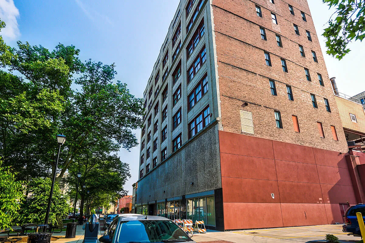 Stone Center Lofts — Photo 4