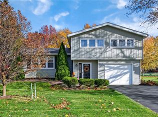 290 Glenvale Rd, Youngstown, NY 14174