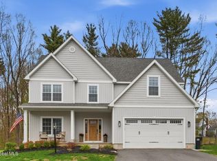 51 B Bayberry Drive, Clifton Park, NY 12065