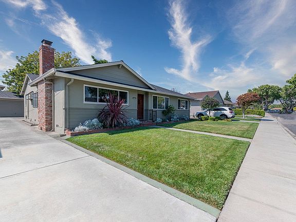 2nd image of 2342 Kay Dr