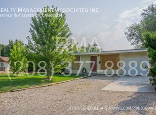 2166 S Grant Ave, Boise, ID 83706