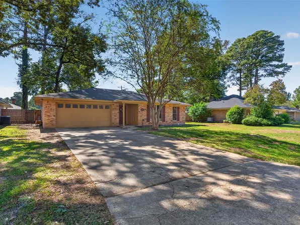 8716 Hollow Bluff Dr, Haughton, LA 71037