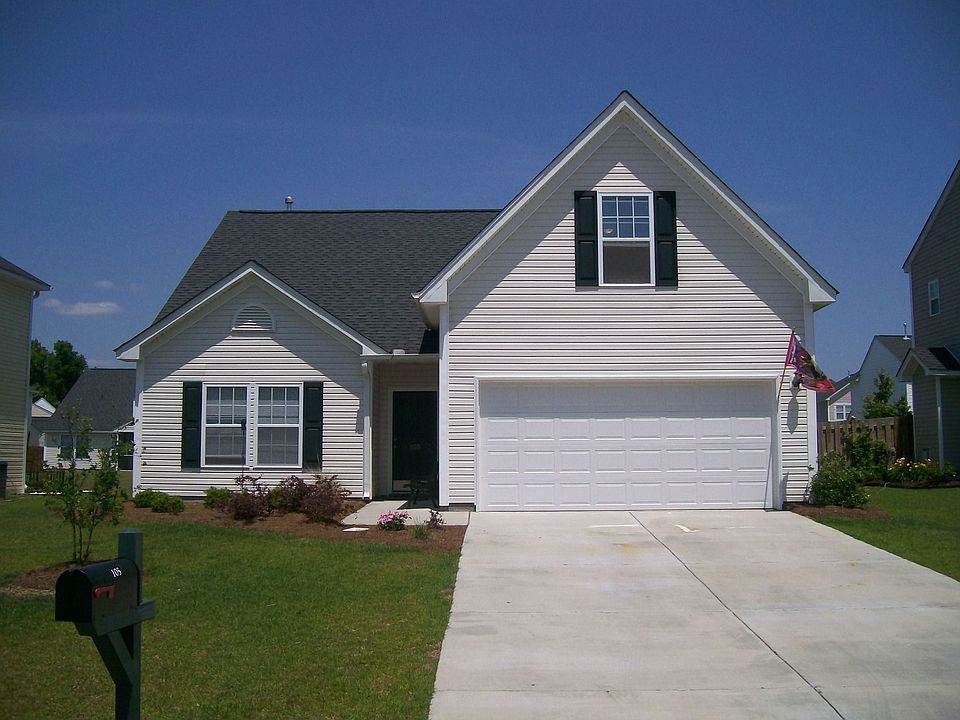 1st image of 105 Estero Ct