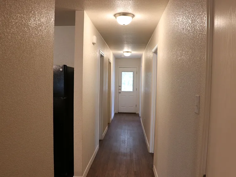 4600 Waterproof Dr — Photo 7