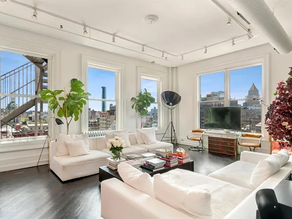 476 Broadway image 1 of 10