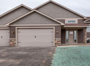 1653 72nd Ave, Hammond, WI 54015