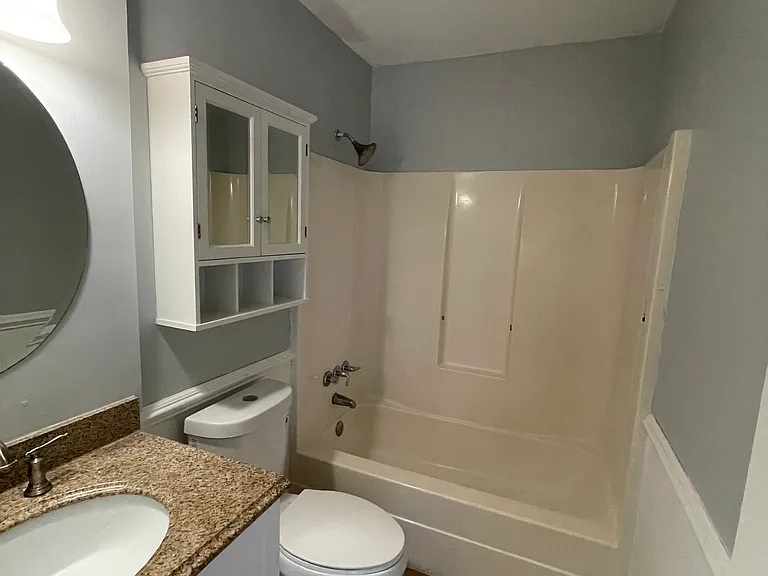 9 Warwick Cir — Photo 3