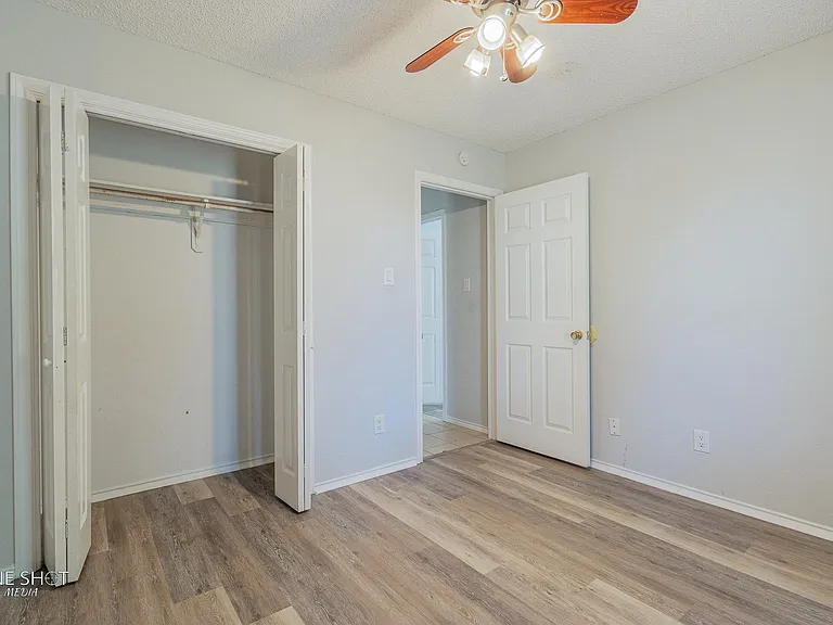 2957 Oak Ridge Ct — Photo 15