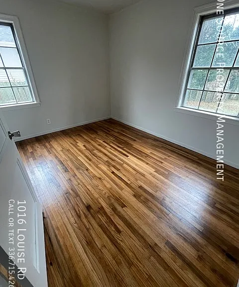 1016 Louise Rd — Photo 3