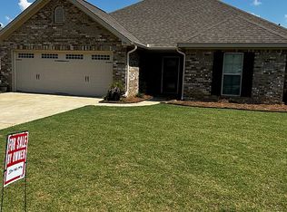 100 Country Club Loop, Wetumpka, AL 36092