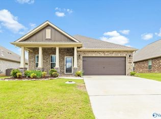 242 Pumprock Dr, Huntsville, AL 35806
