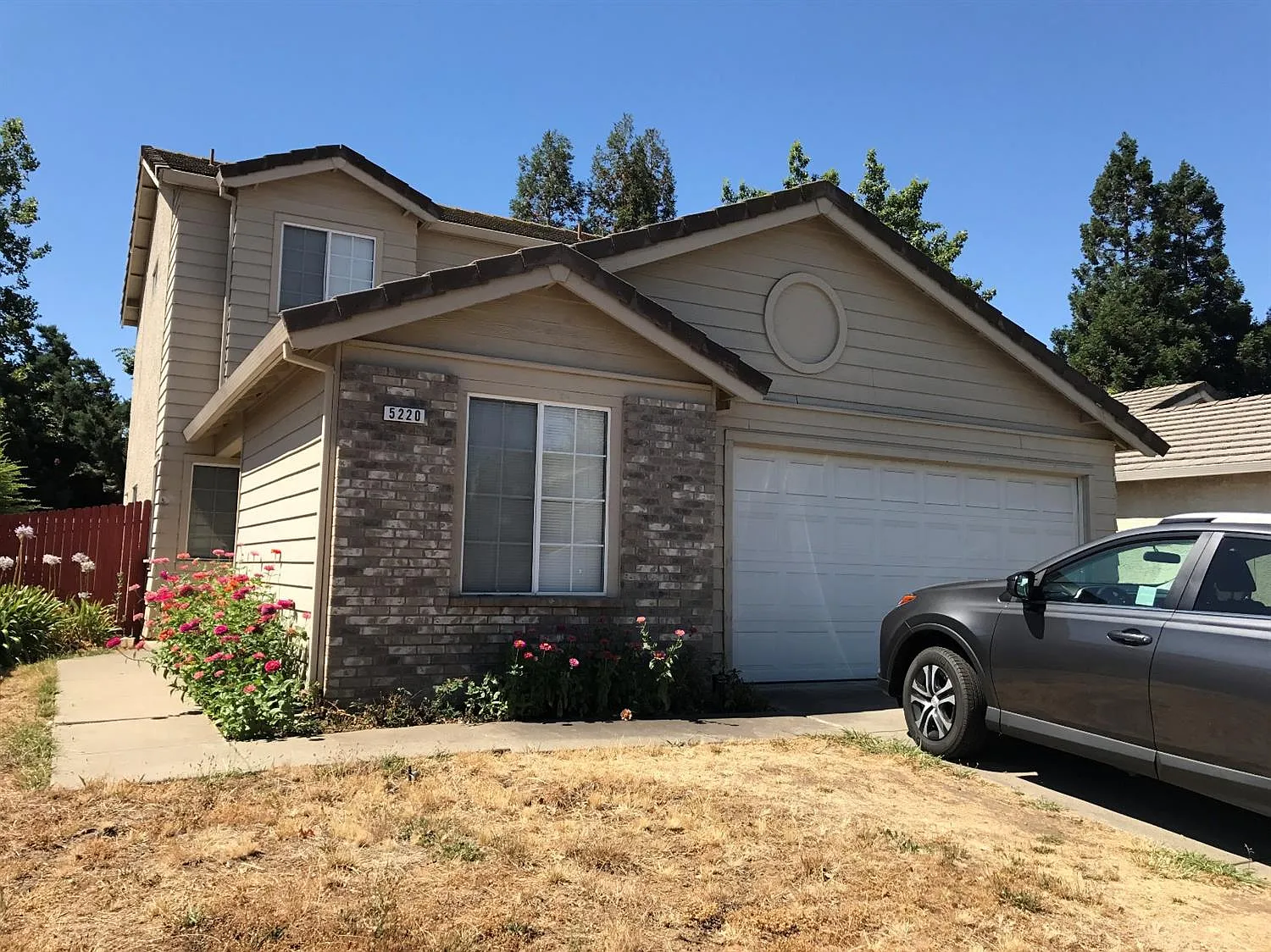 5220 Stoney Creek Way photo 1