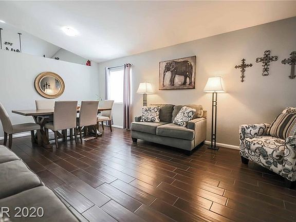5th image of 6637 Beach Plum Way