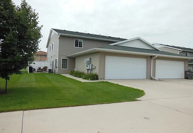 1310 Belsly Blvd #C — Photo 1