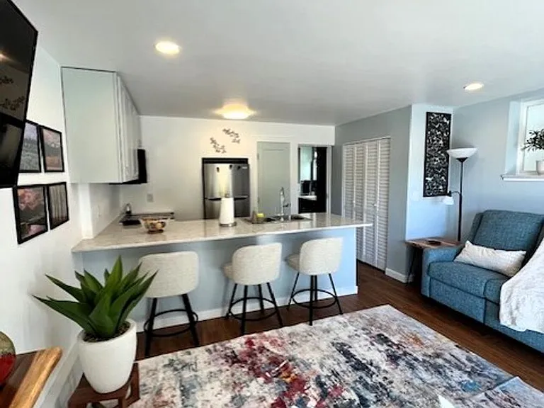 350 E La Bonte St #37 — Photo 8