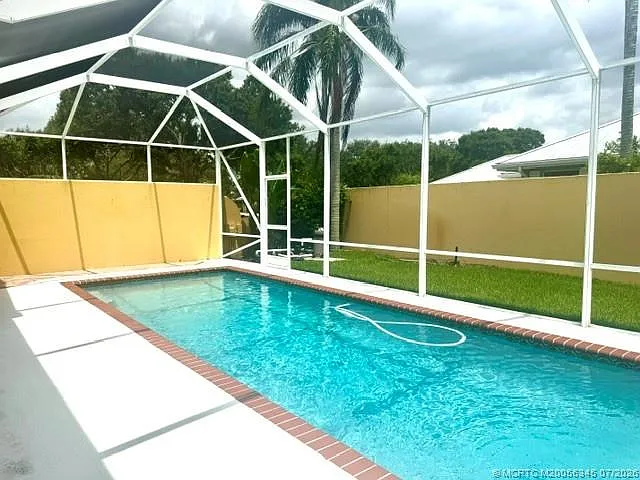 2699 SW Prospect Pl — Photo 18