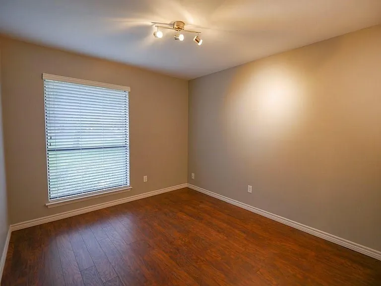 3401 Valley Pike Rd — Photo 16