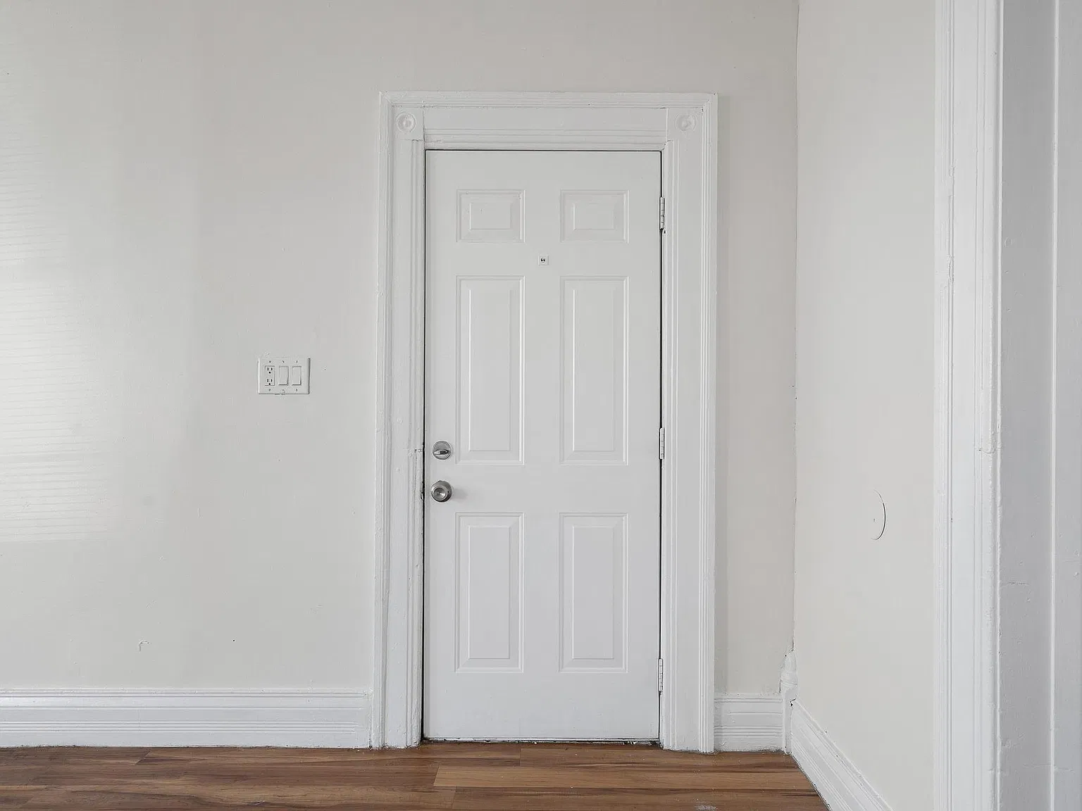 2 bed, 997 sqft, $750 — Photo 2