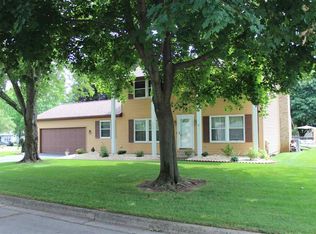 5901 Salabelle St, Jackson, MI 49201