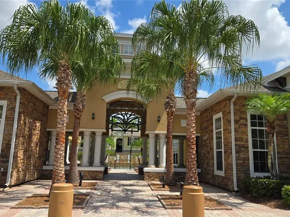 10021 Courtney Palms Blvd APT 303, Tampa, FL 33619