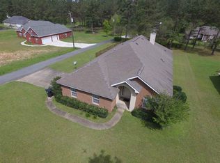 8412 Mahan Dr, Tallahassee, FL 32309