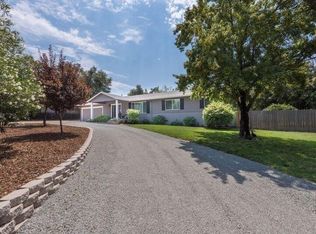 1020 Hummingbird Ln, Placerville, CA 95667