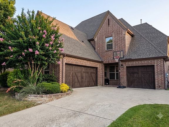 3rd image of 7458 Rose Garden Blvd