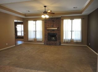 10703 Ridgeview Dr, Edmond, OK 73034
