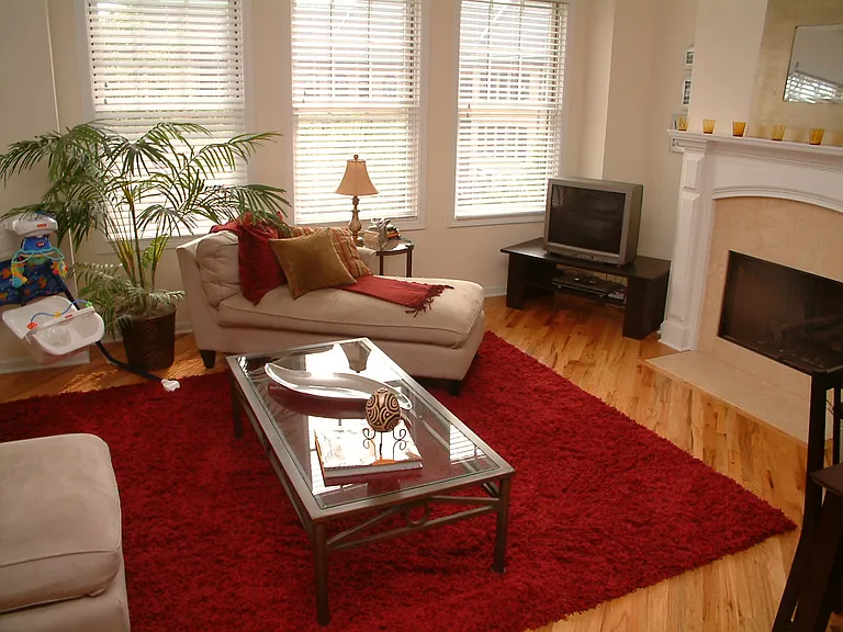 1528 W Greenleaf Ave #2W — Photo 11