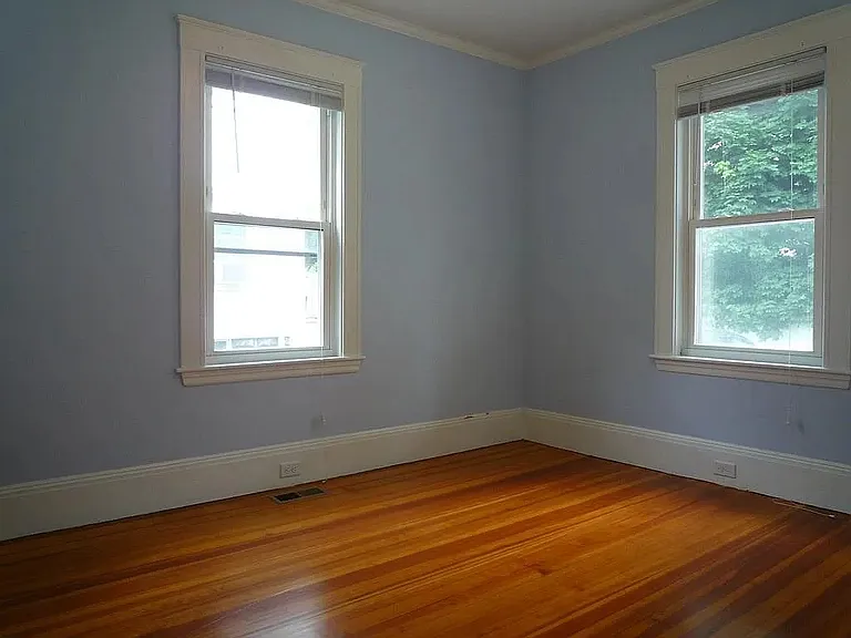 34 Oxford Ave #34 — Photo 5