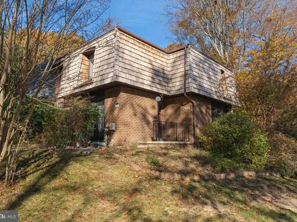 10855 Deborah Dr, Potomac, MD 20854
